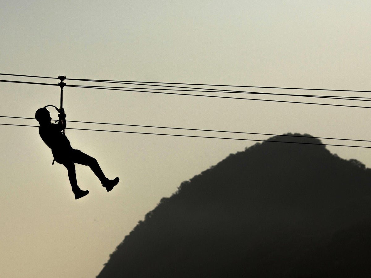 zipline